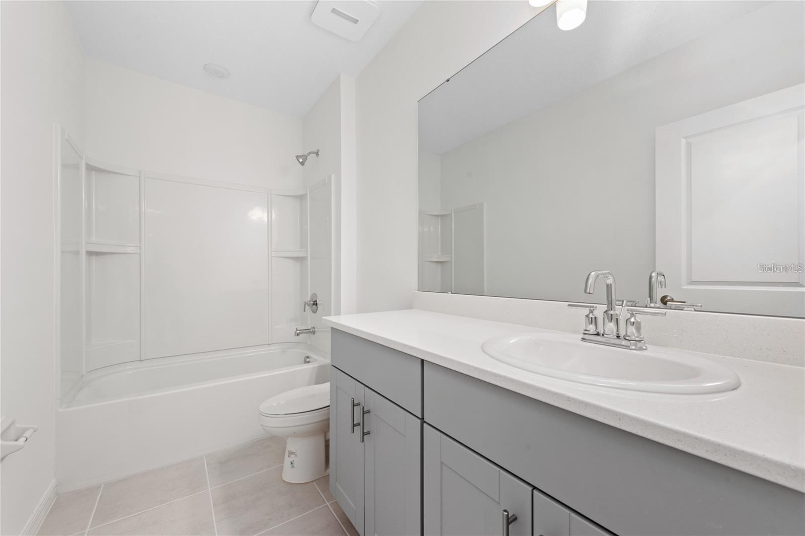 Listing Photo 10
