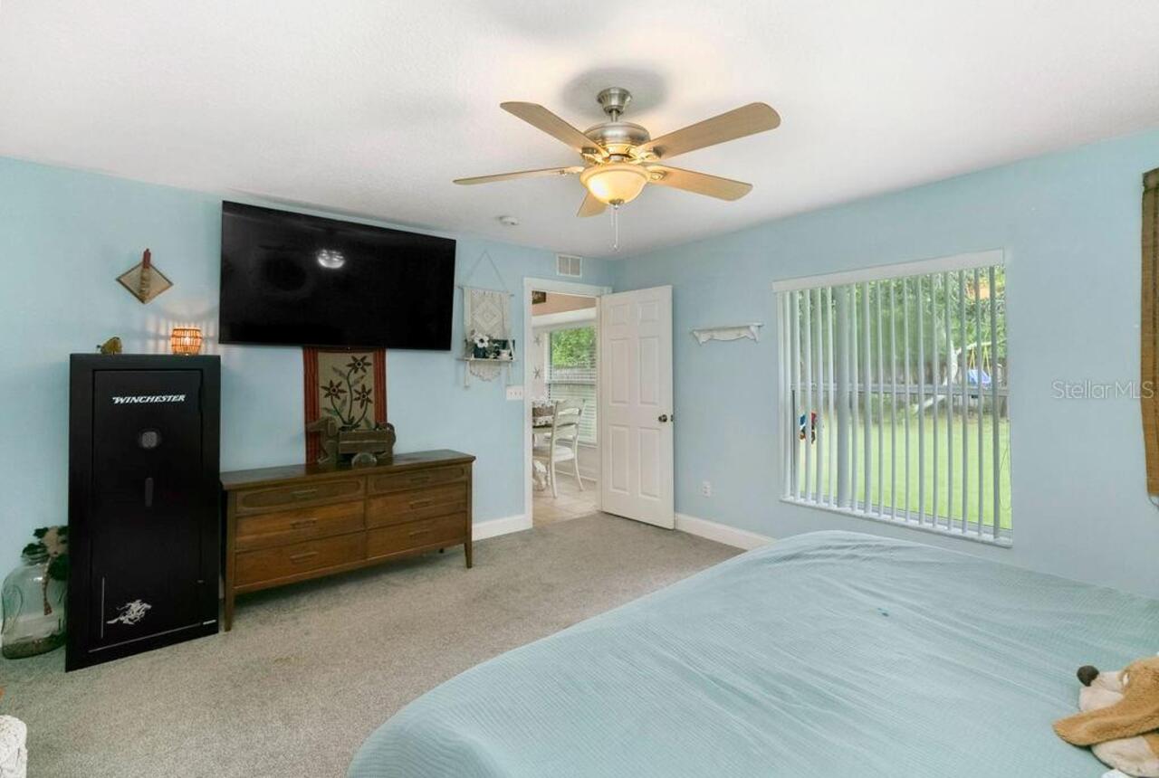 Listing Photo 16