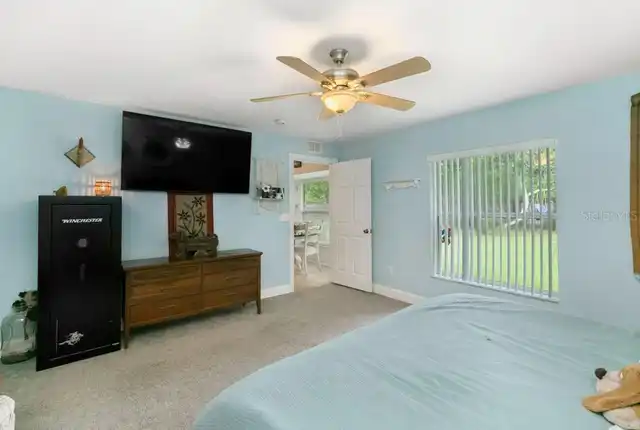 Listing Photo 16