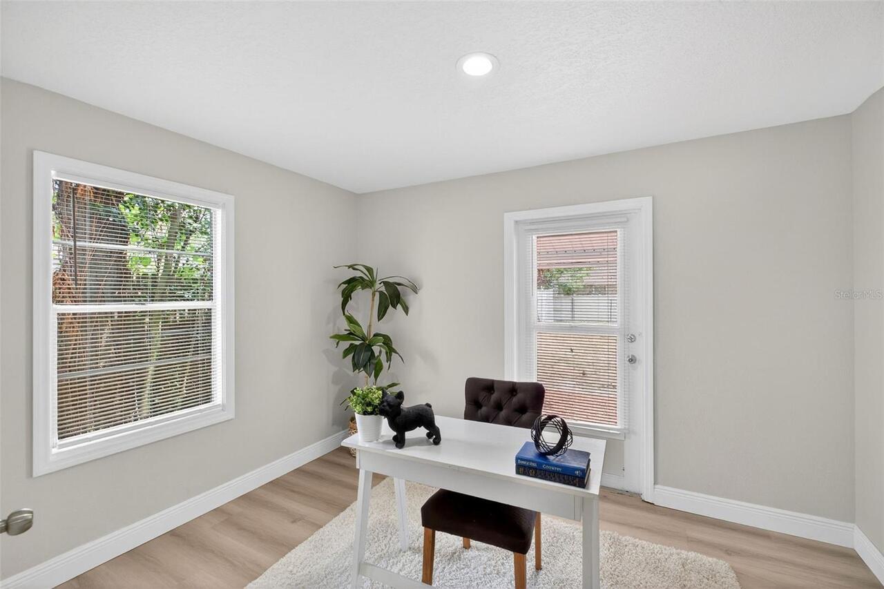 Listing Photo 16