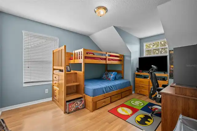 Listing Photo 21