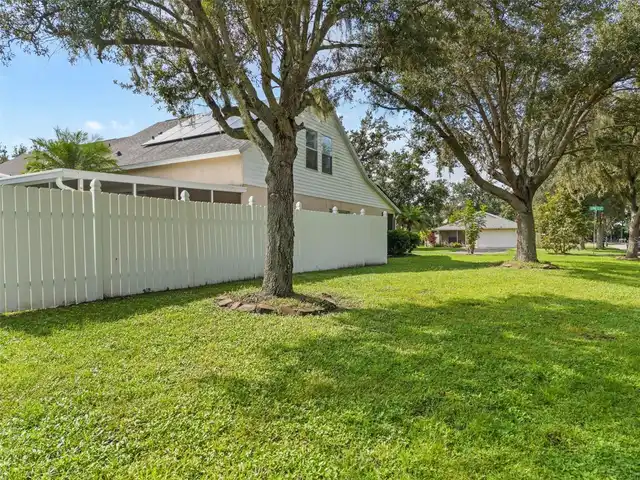 Listing Photo 38