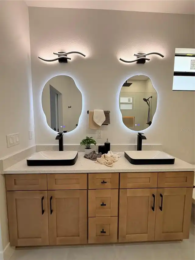 Listing Photo 20