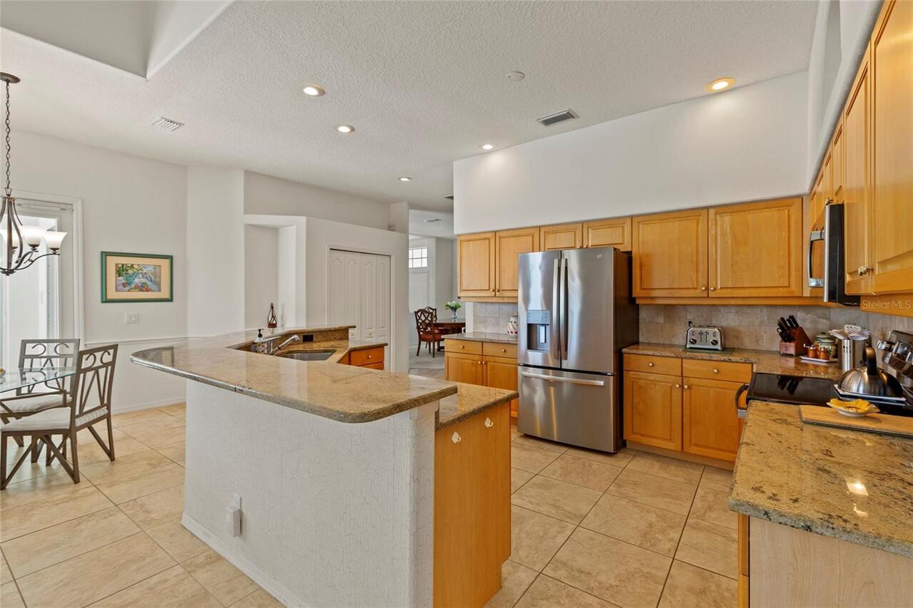 Listing Photo 8