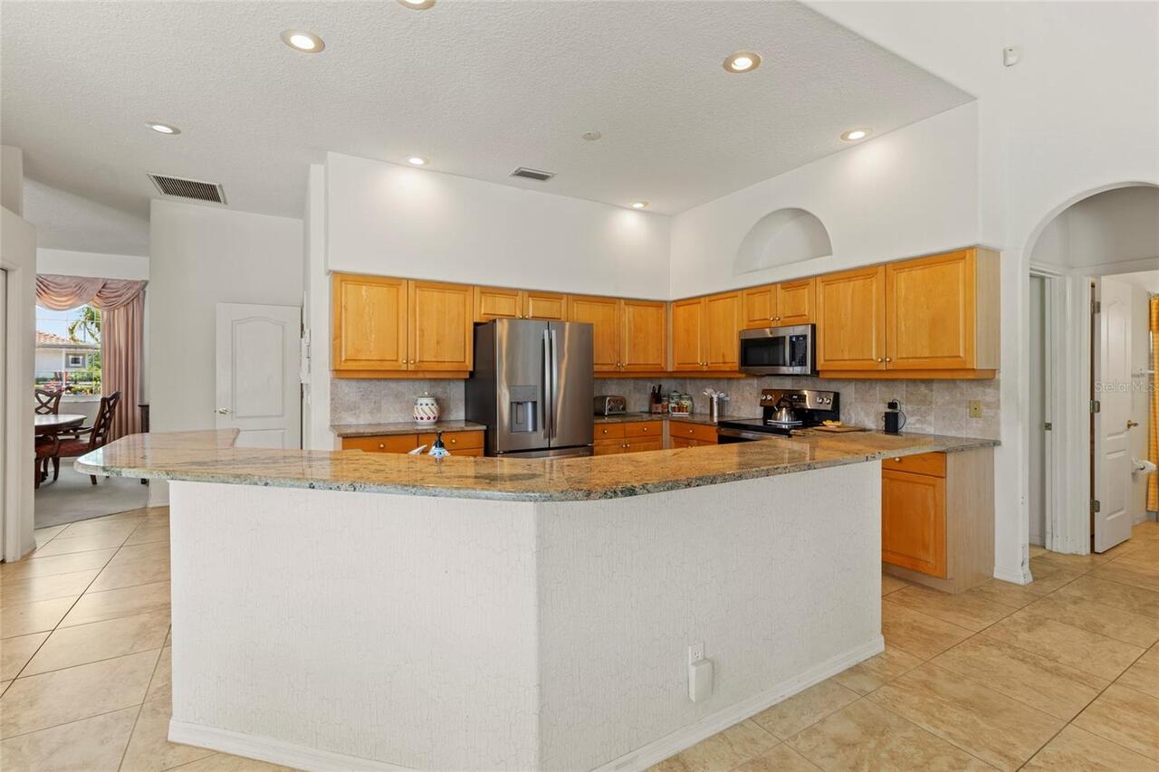 Listing Photo 10