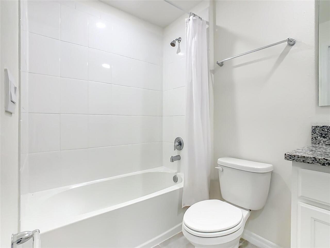 Listing Photo 20