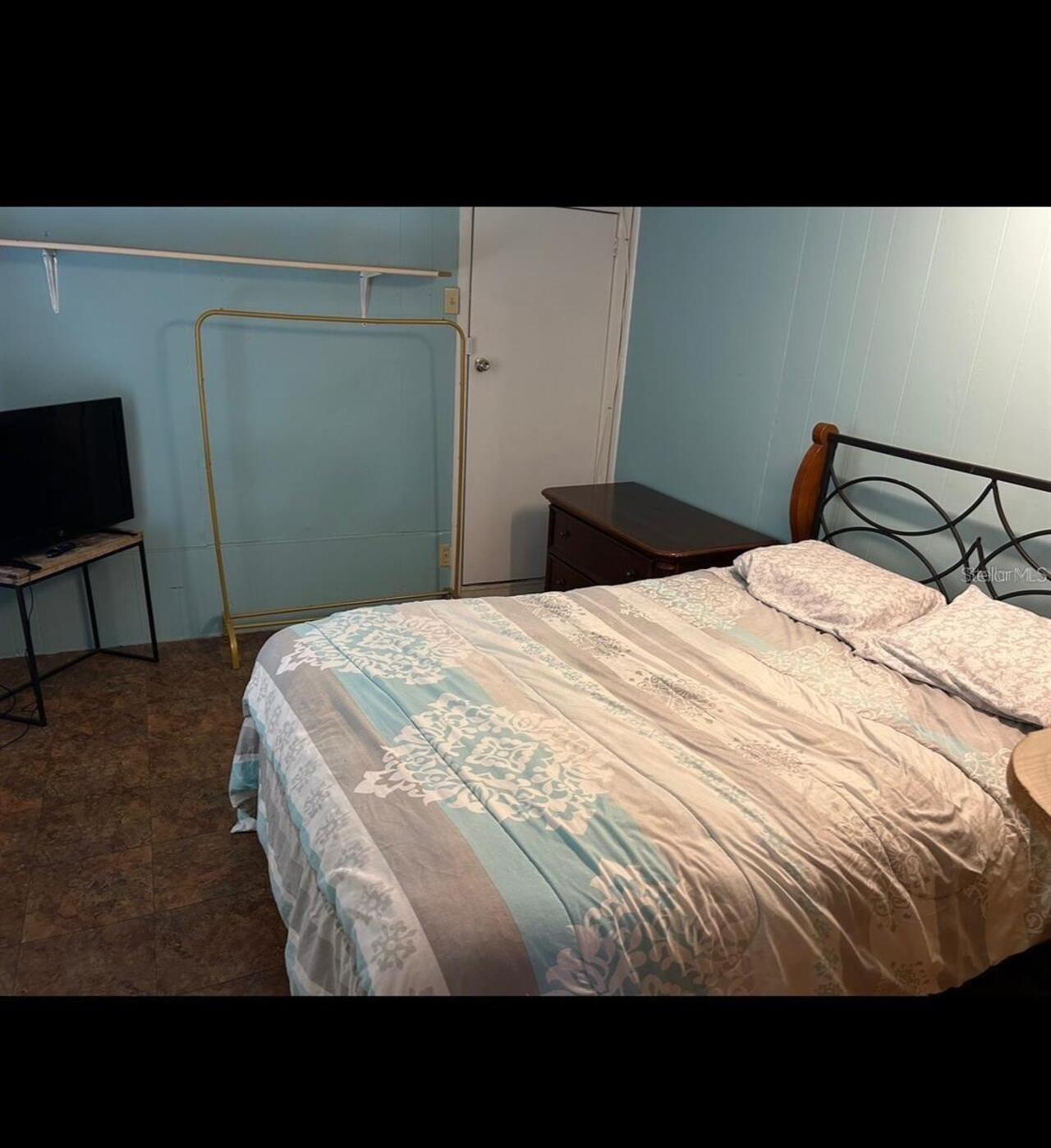 Listing Photo 9