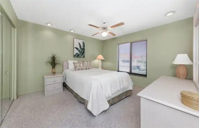 Listing Photo 28