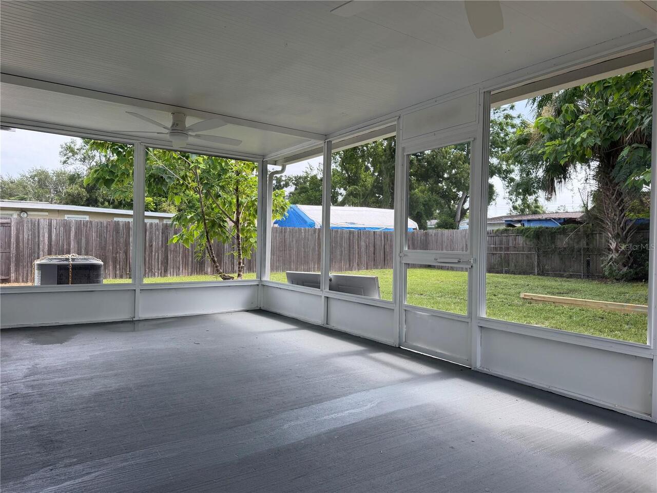 Listing Photo 11