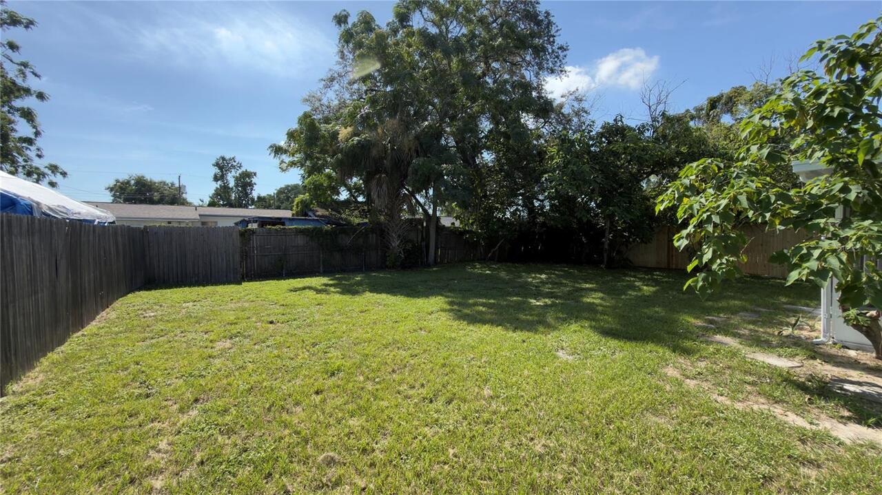 Listing Photo 14