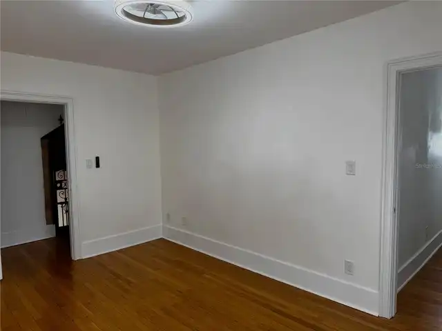 Listing Photo 34