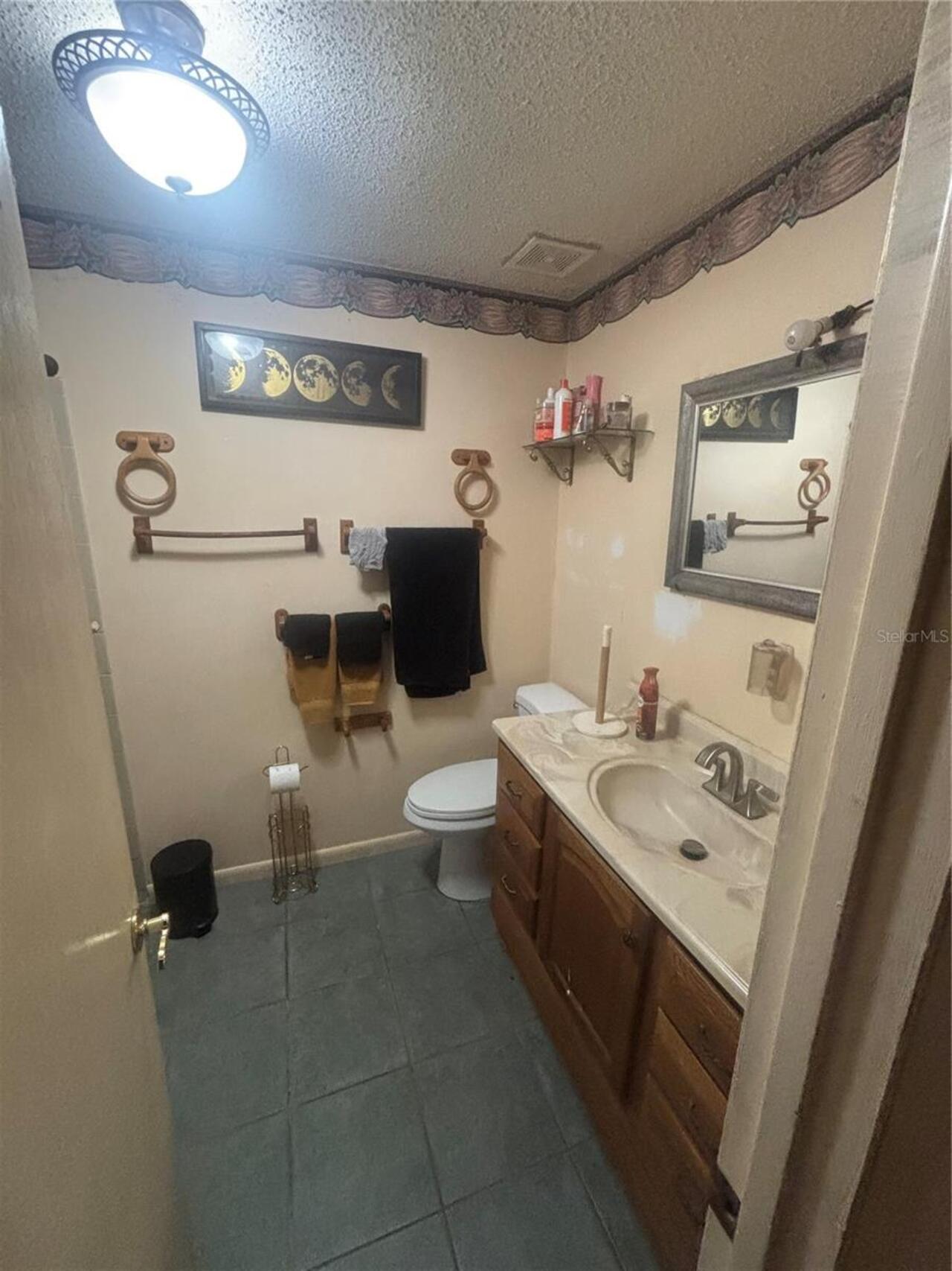Listing Photo 16