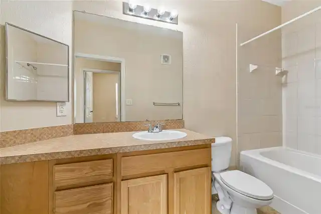 Listing Photo 29