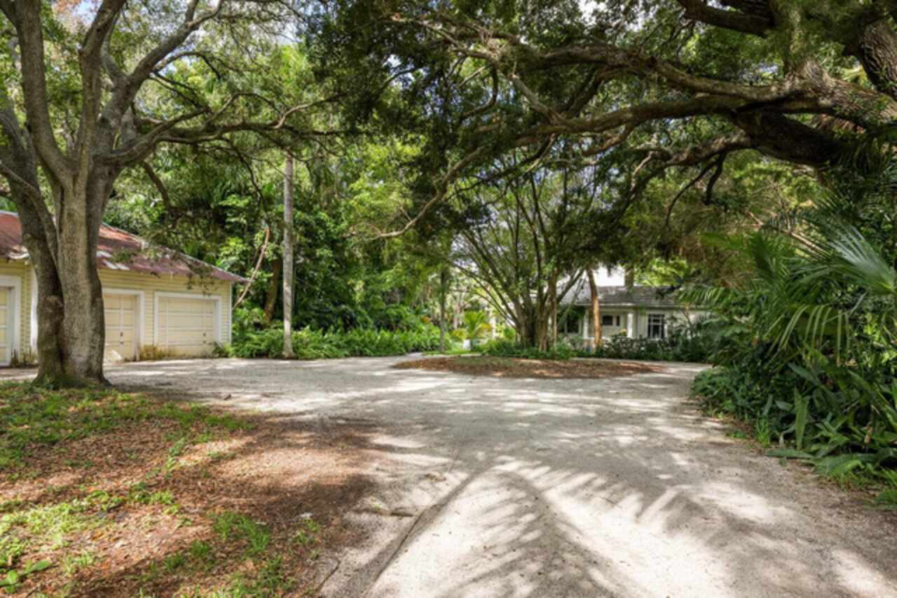 Listing Photo 15