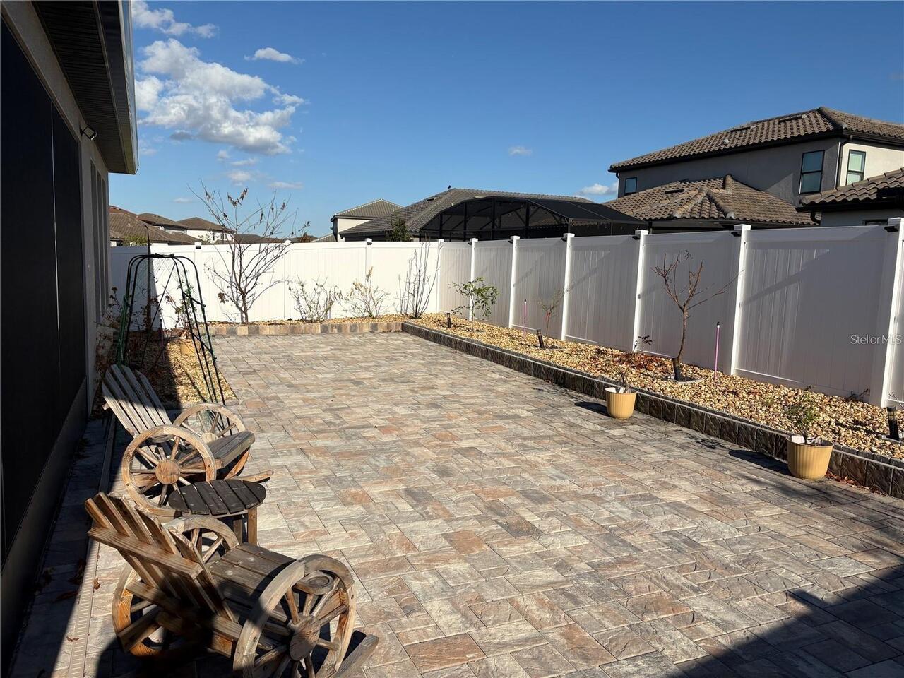 Listing Photo 5
