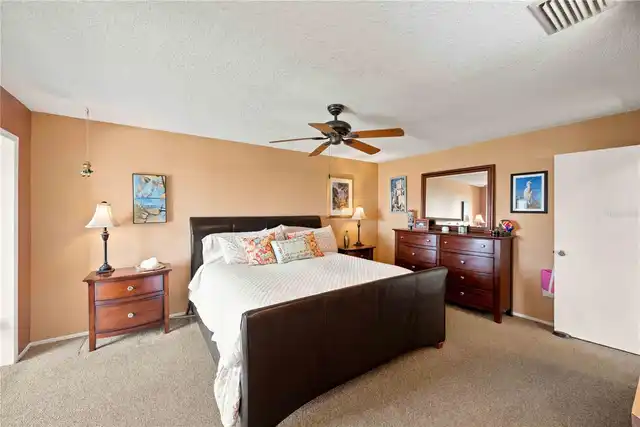 Listing Photo 26