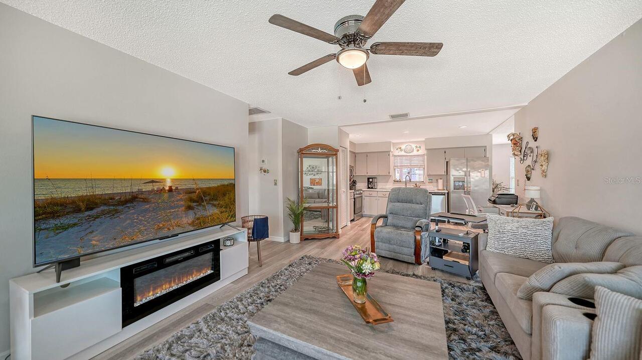Listing Photo 9