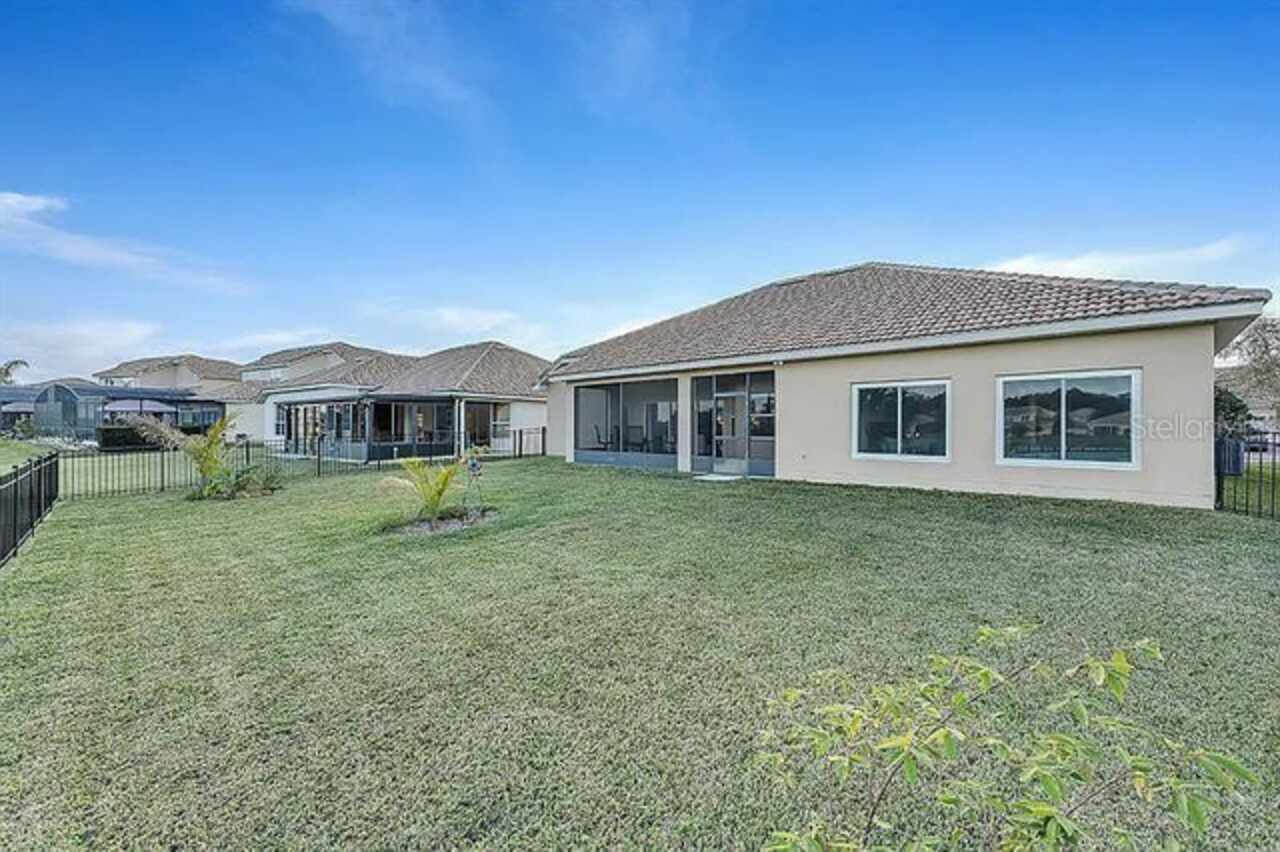 Listing Photo 6