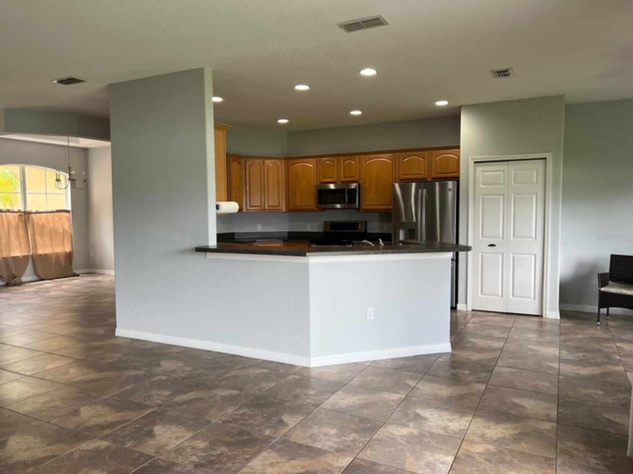 Listing Photo 16
