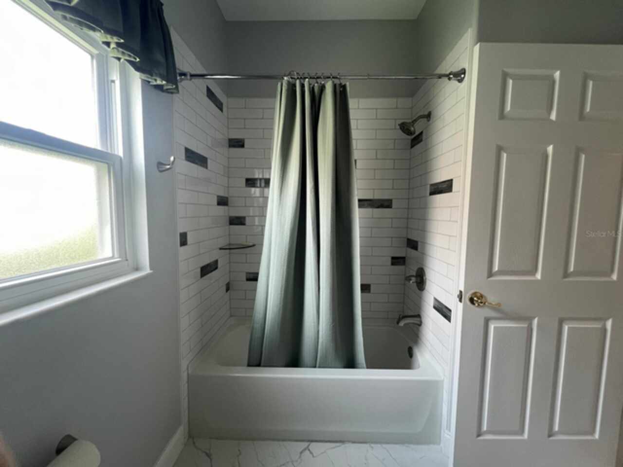 Listing Photo 34