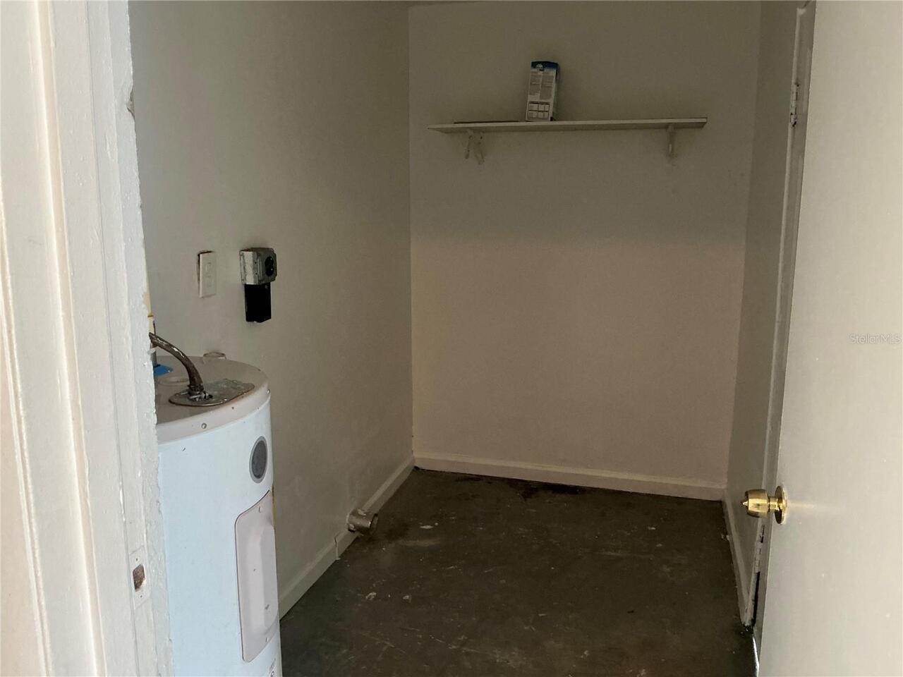 Listing Photo 11