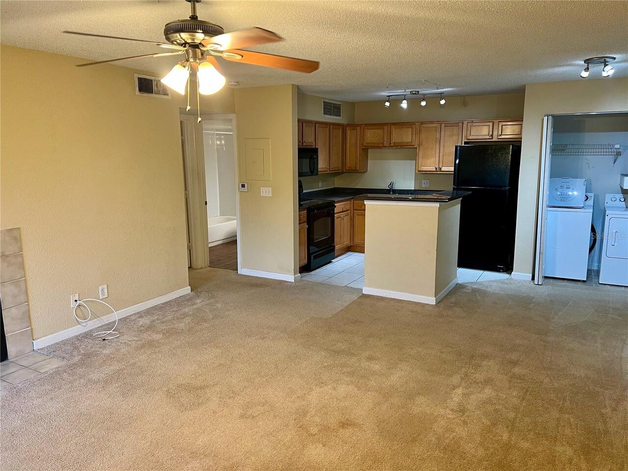Listing Photo 7