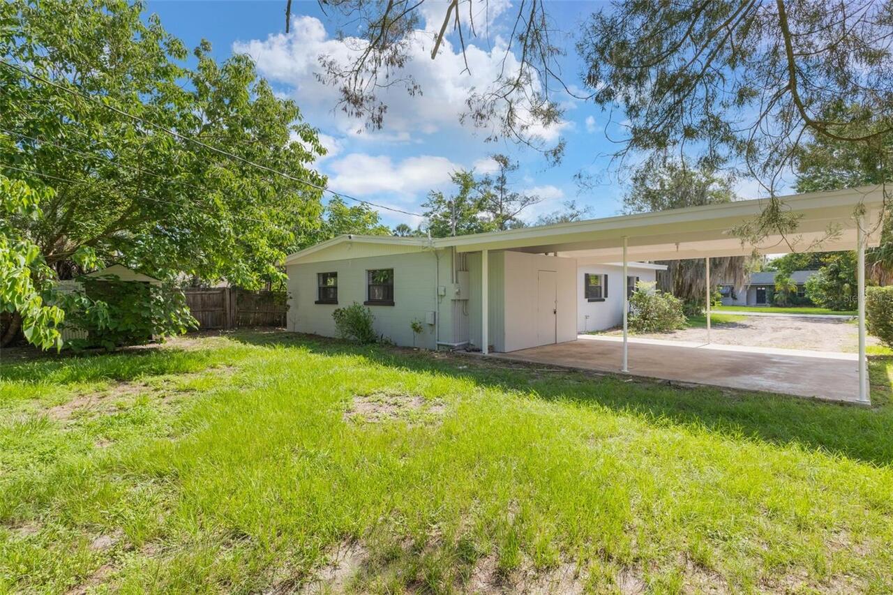 Listing Photo 12