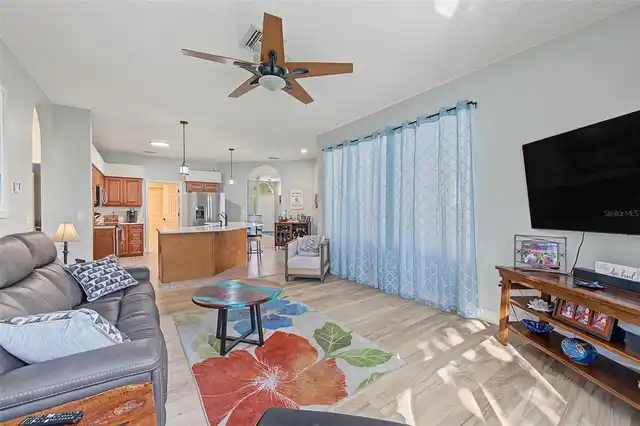 Listing Photo 21