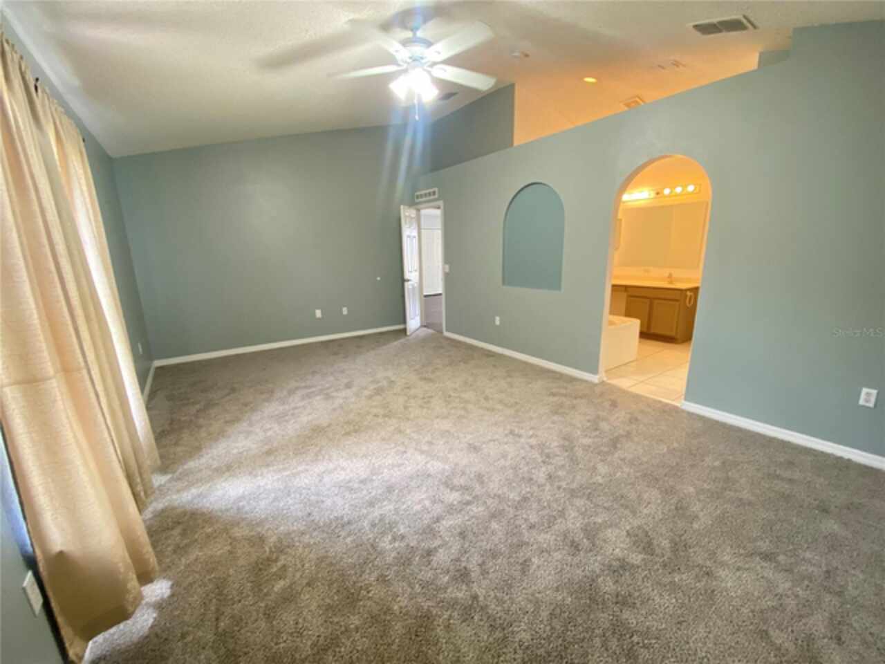 Listing Photo 13