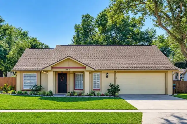 3BR, Residential Lease, 2BA, $2,300
Read More