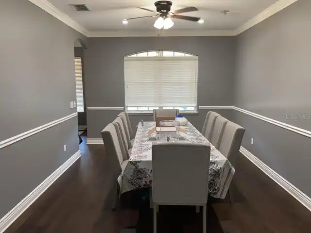 Listing Photo 9