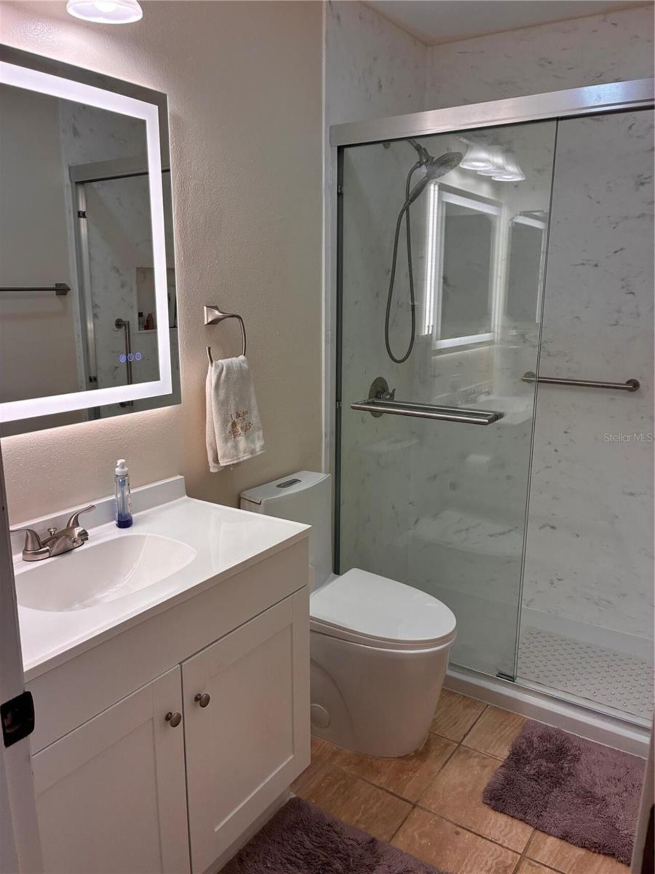 Listing Photo 12
