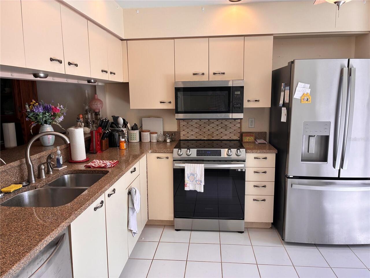 Listing Photo 16