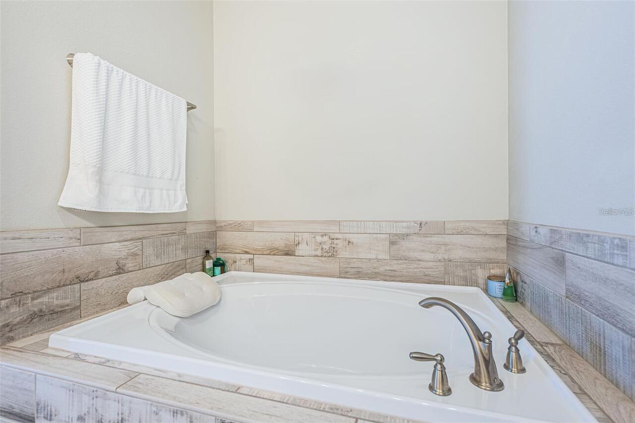 Listing Photo 26