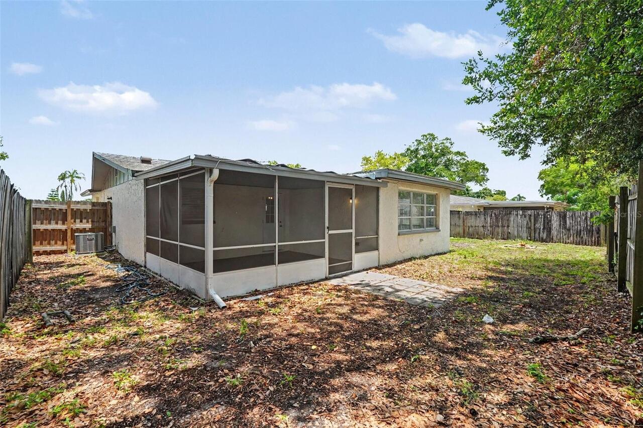 Listing Photo 14