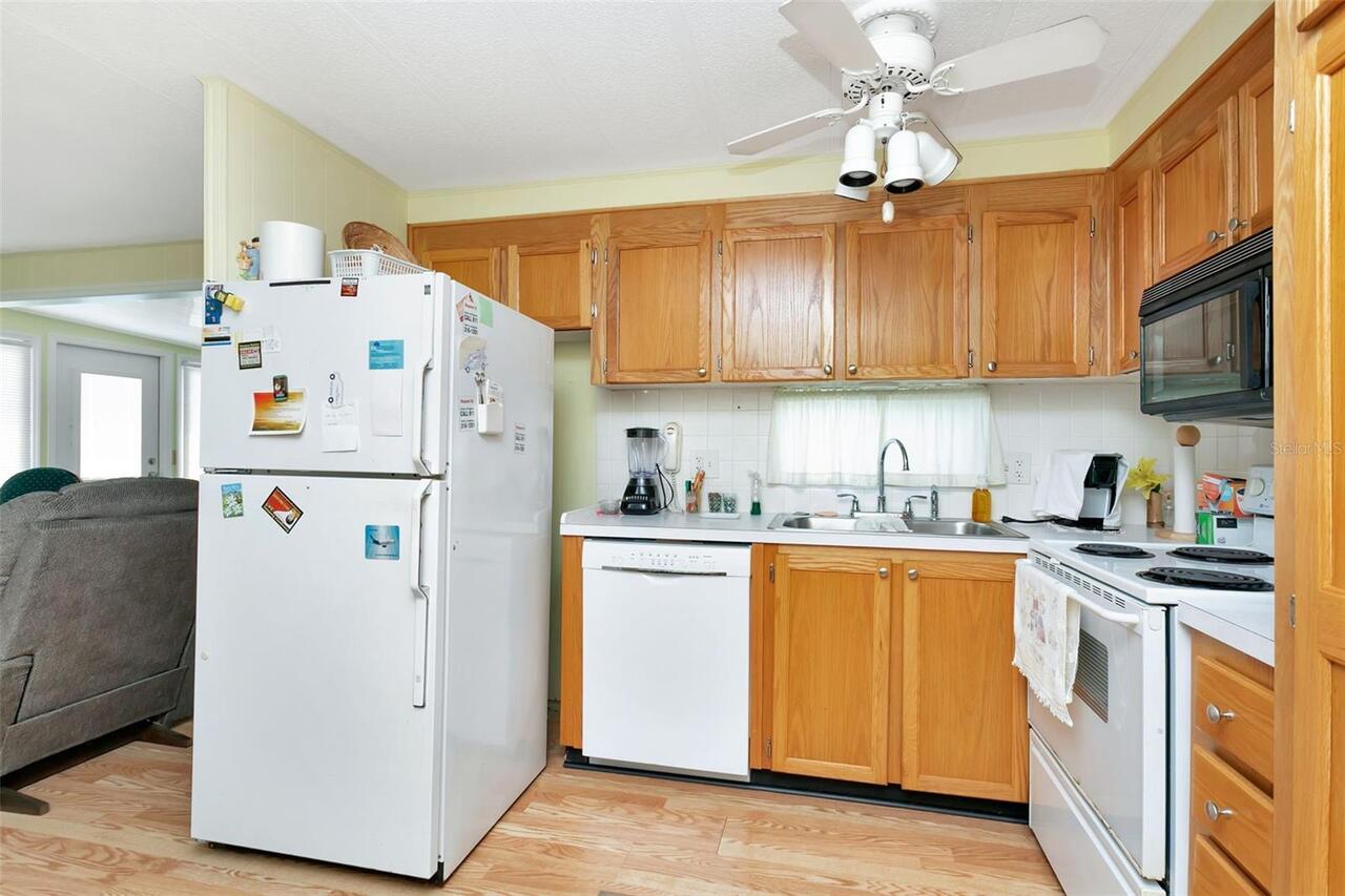 Listing Photo 7