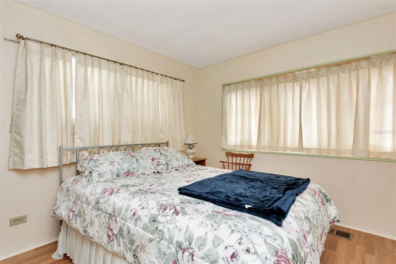 Listing Photo 20