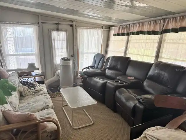 Listing Photo 15