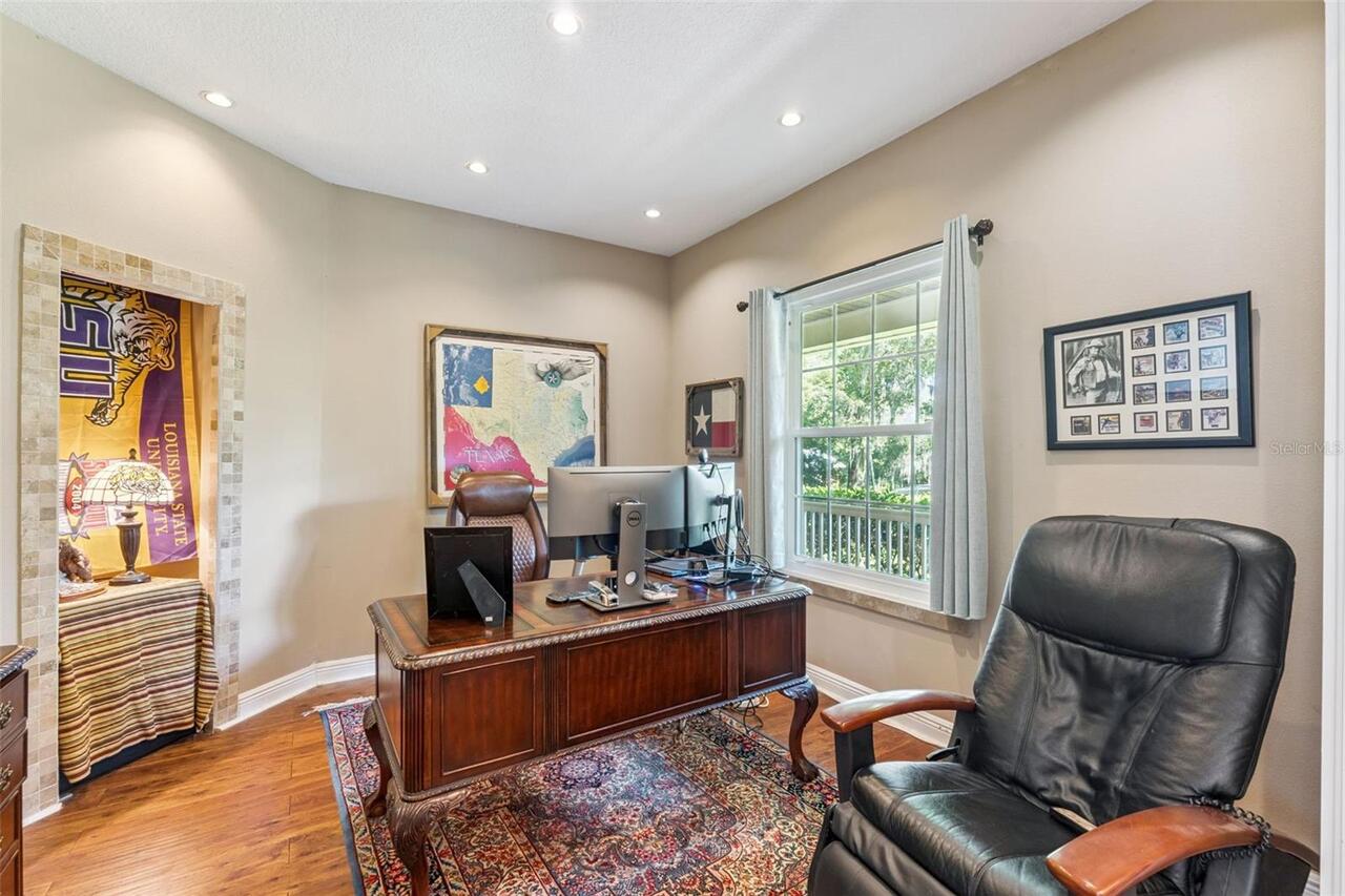 Listing Photo 9