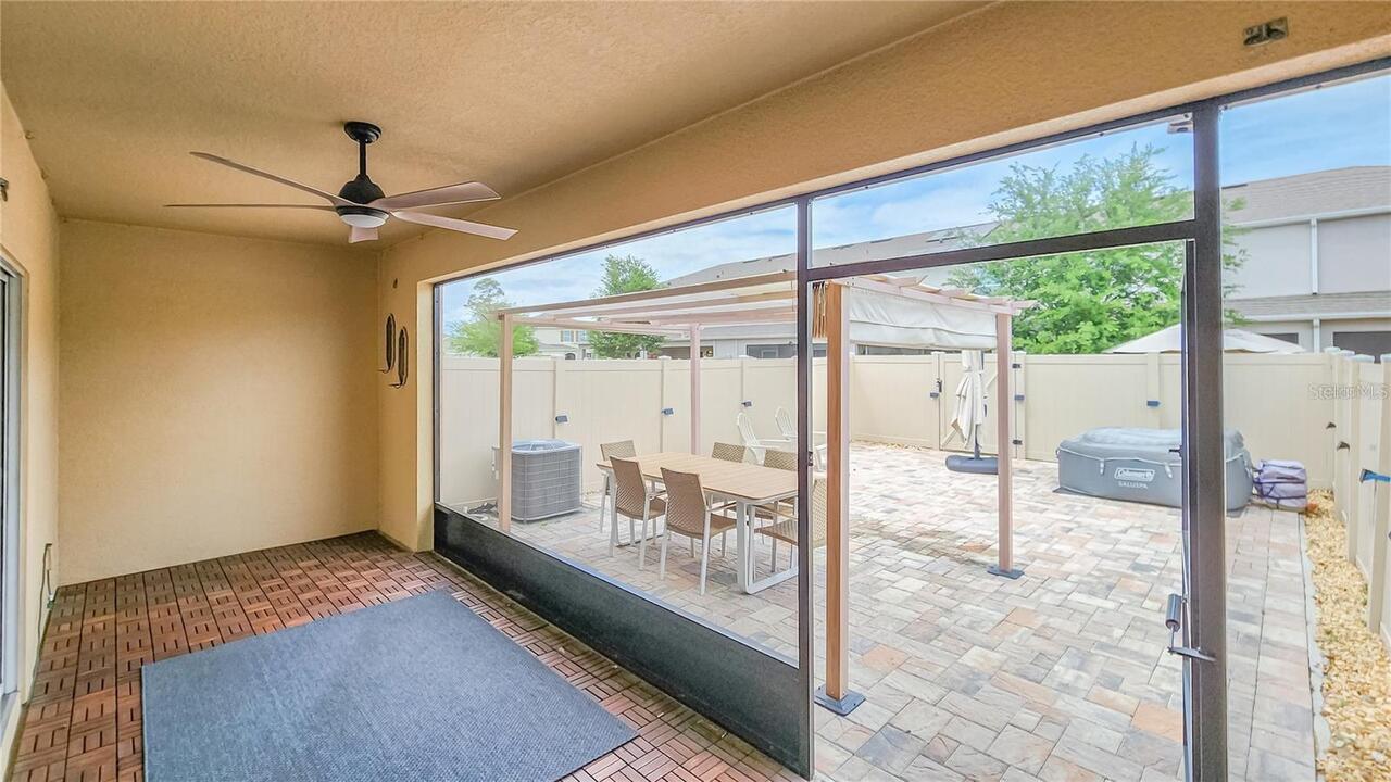 Listing Photo 17