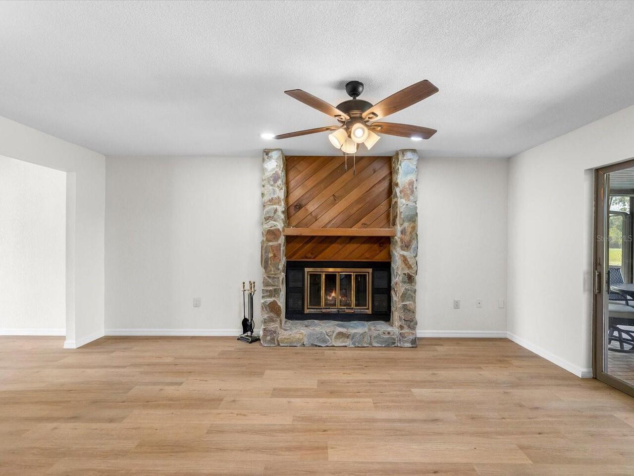 Listing Photo 22