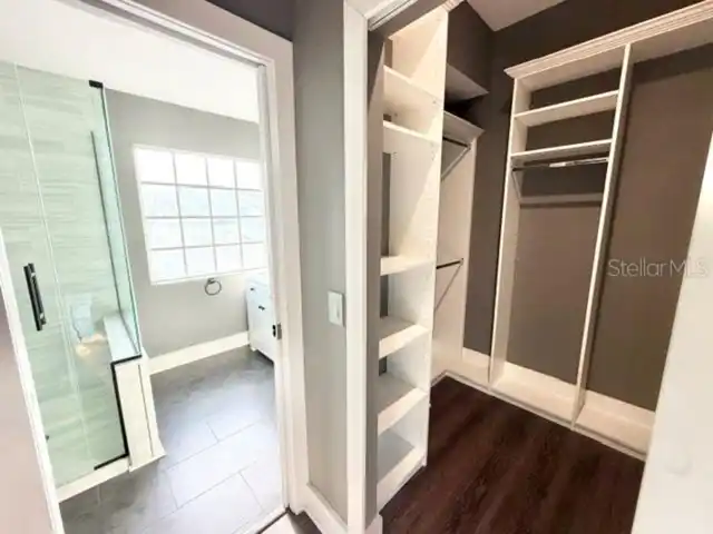 Listing Photo 11