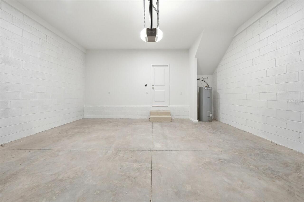 Listing Photo 34