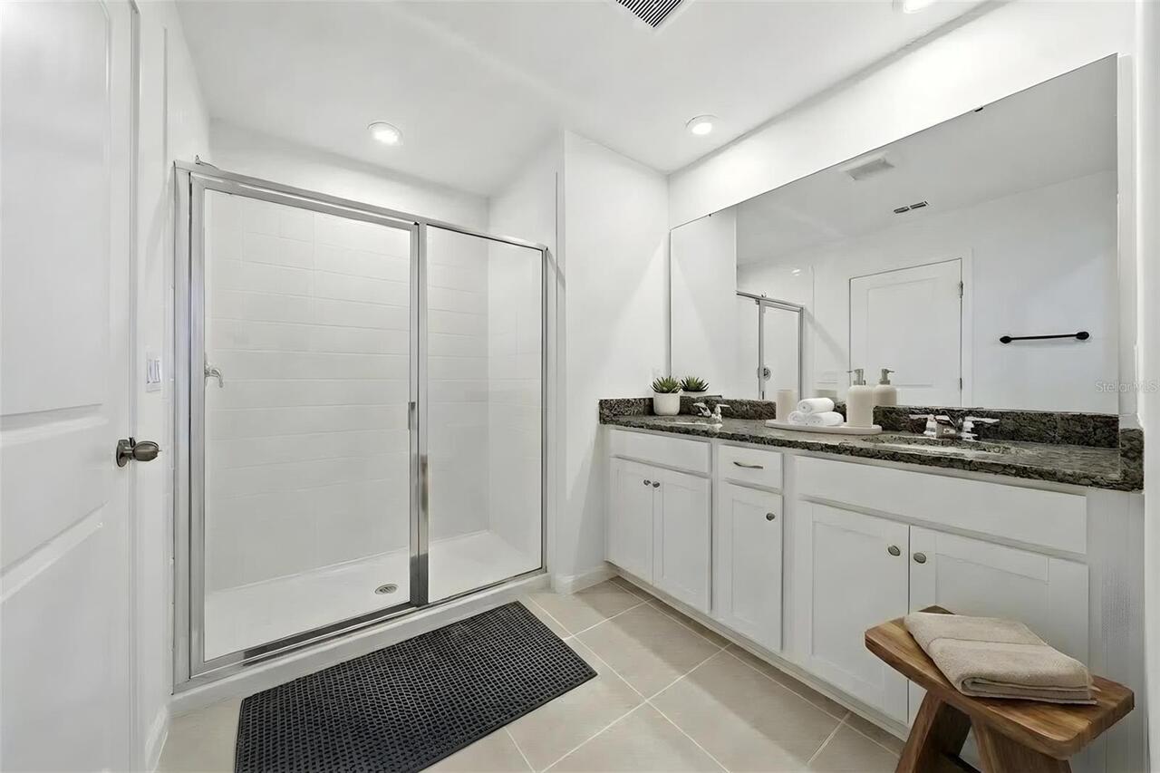Listing Photo 42