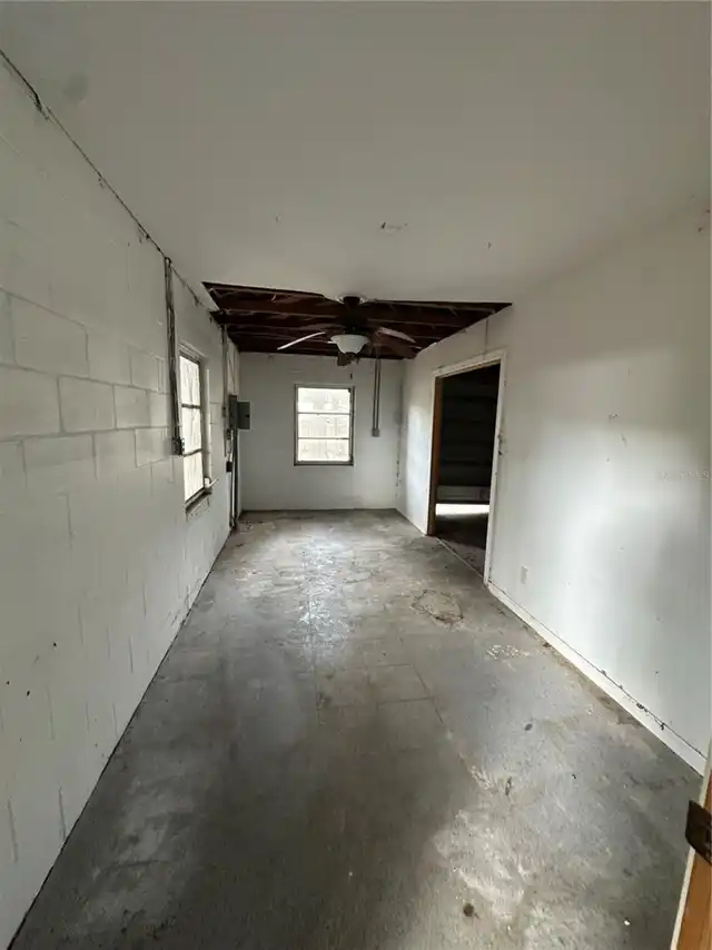 Listing Photo 19