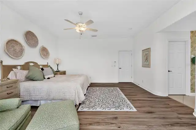 Listing Photo 44