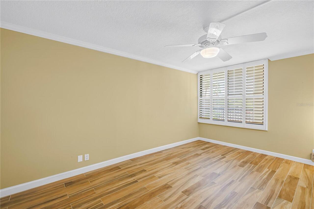 Listing Photo 28