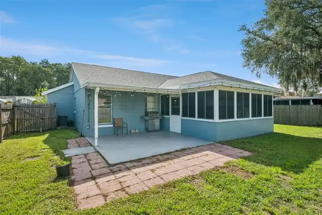 Listing Photo 17