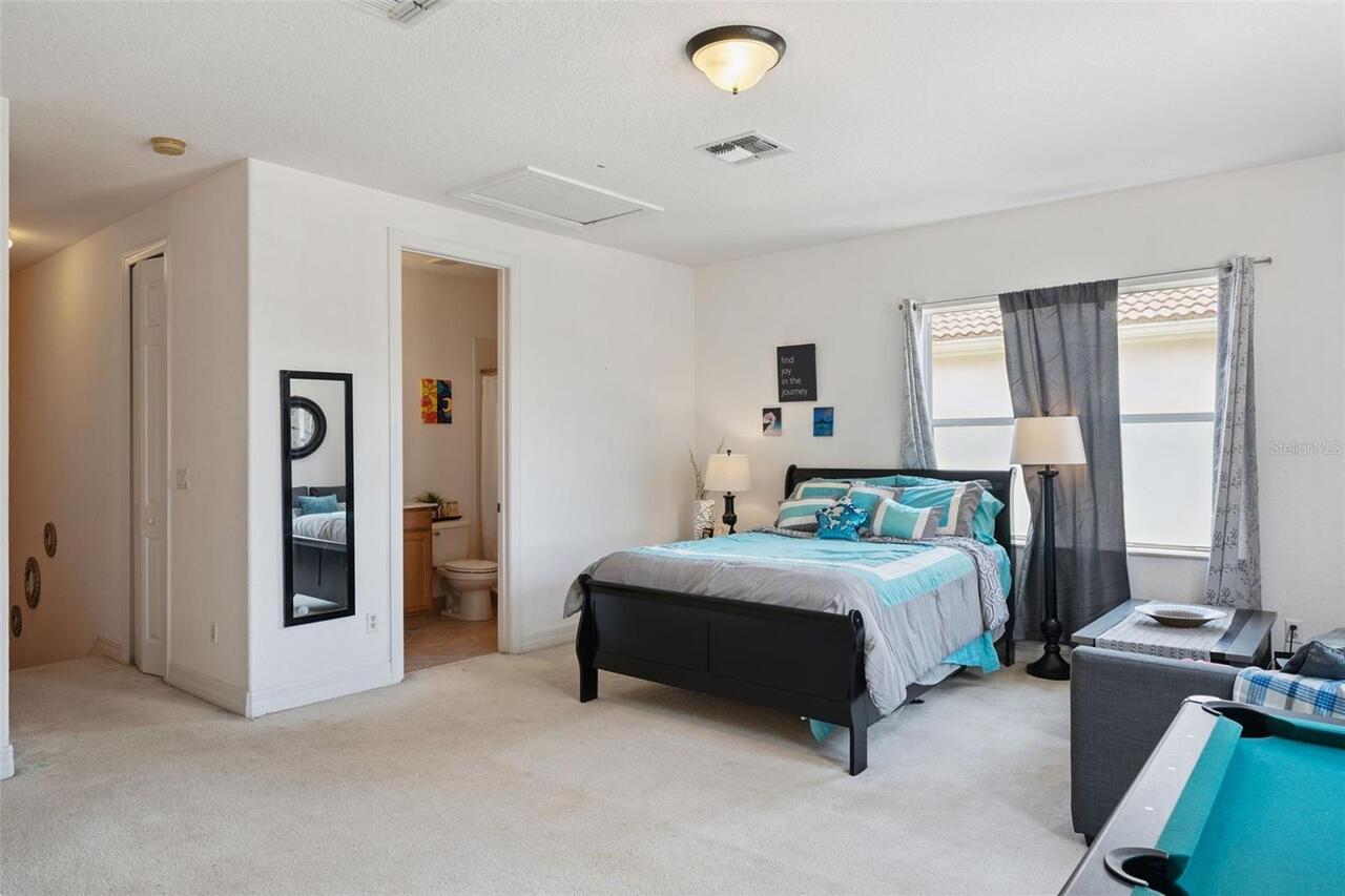 Listing Photo 16