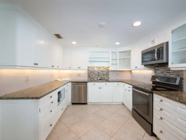Listing Photo 15